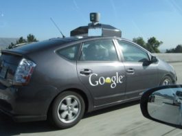 masina care se conduce singura - google